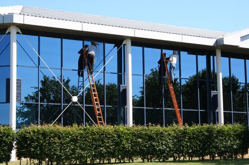 Window Cleaning in Briggs, California