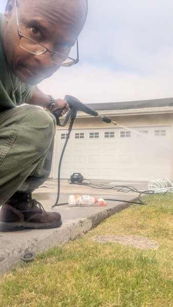 Pressure Washing in Los Angeles, CA (1)